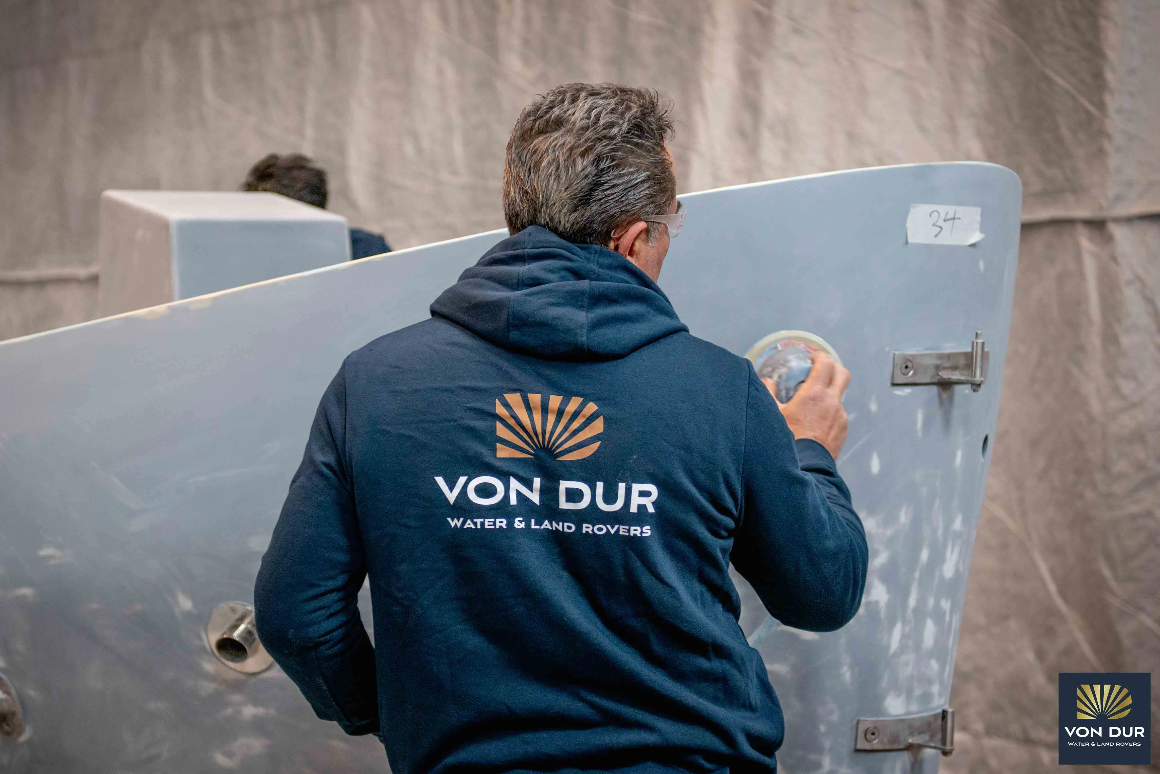 In de werf van Von Dur