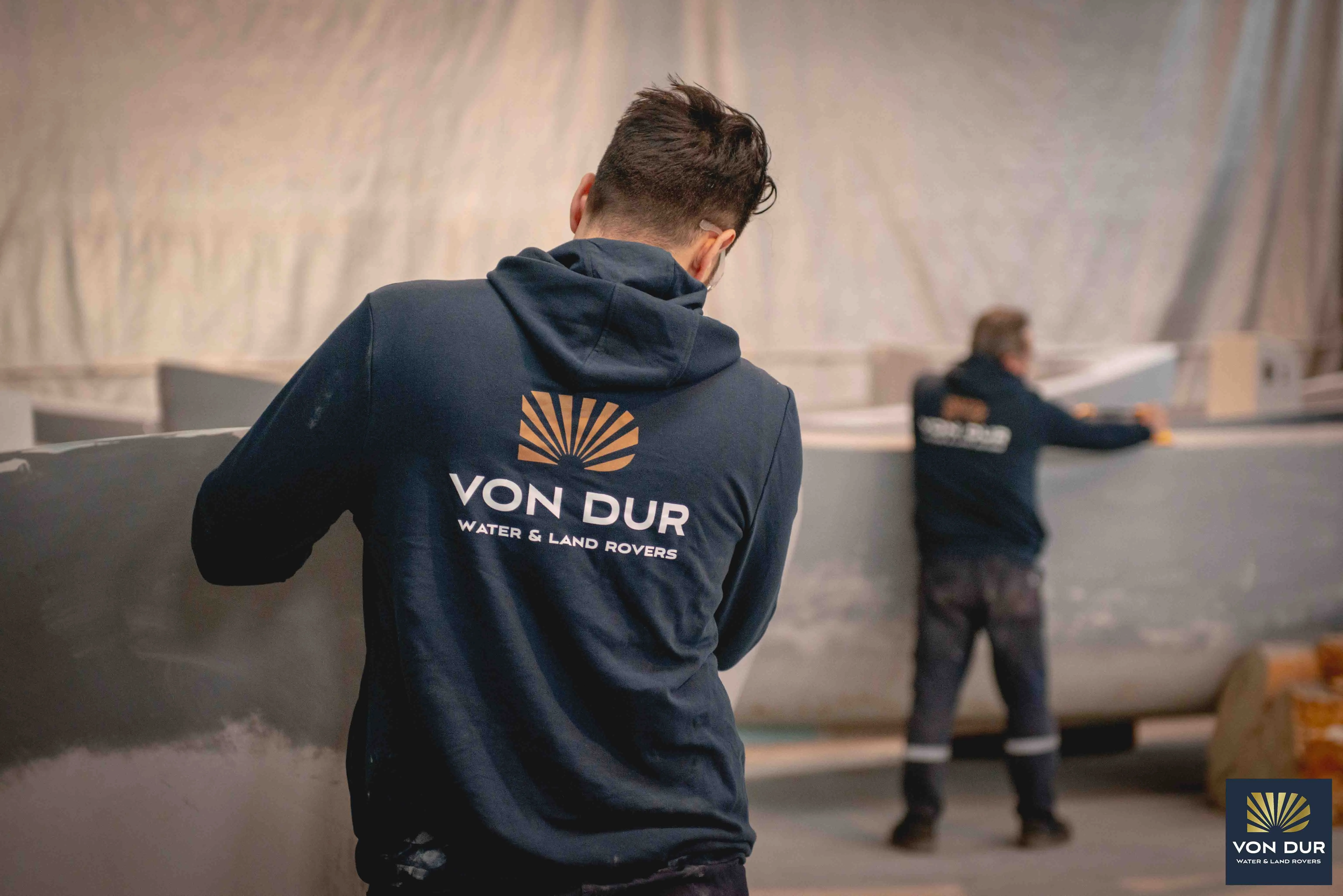 In de werf van Von Dur — foto 1