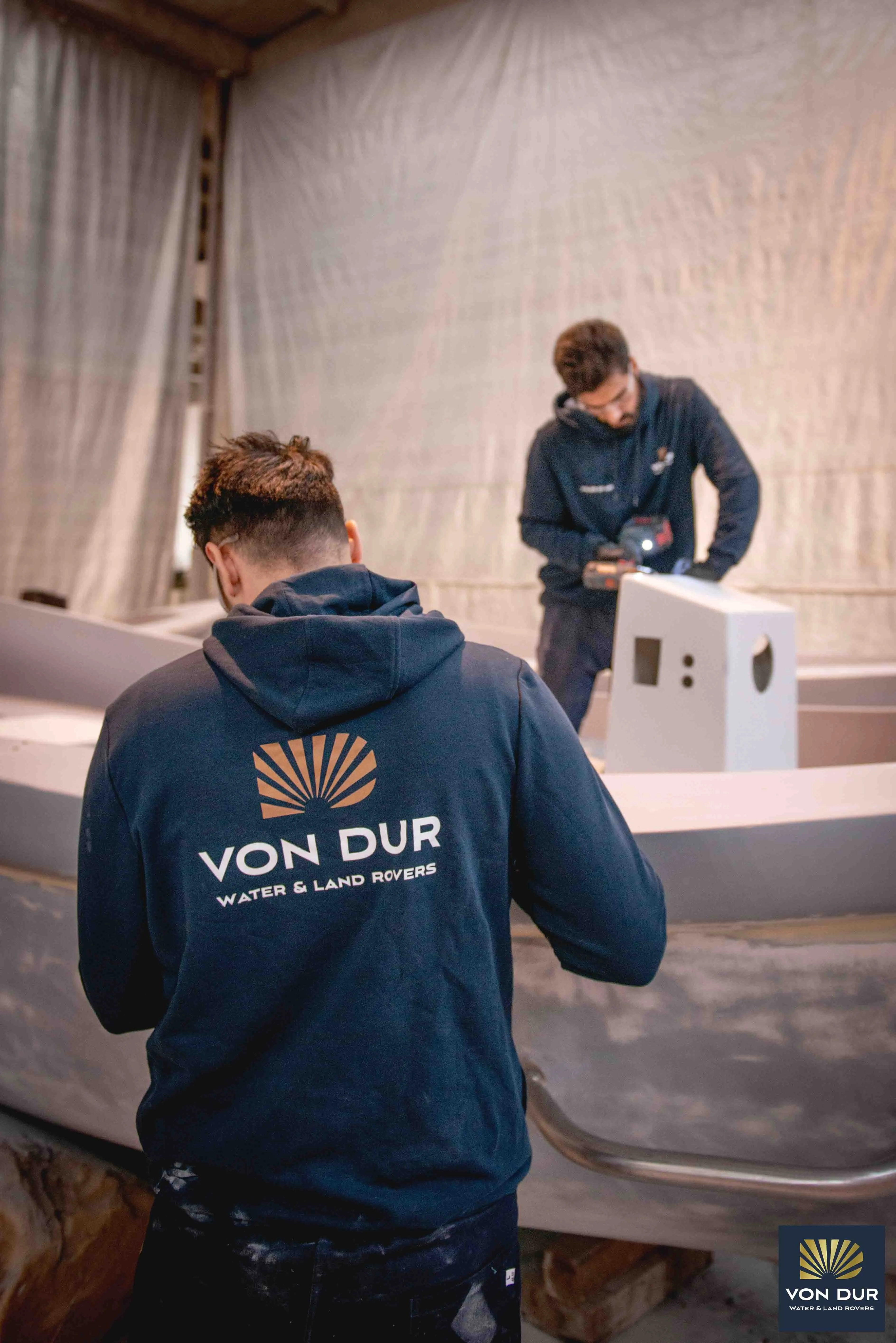 In de werf van Von Dur — foto 1